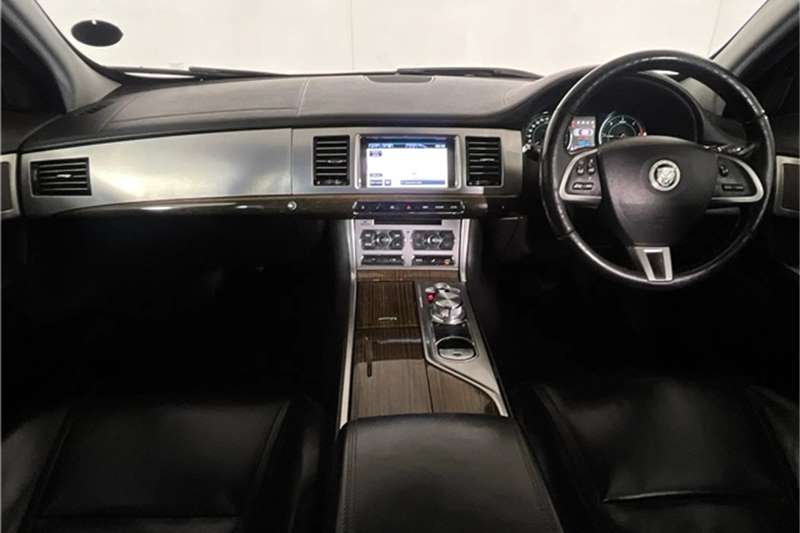  2011 Jaguar XF XF 2.2D Premium Luxury