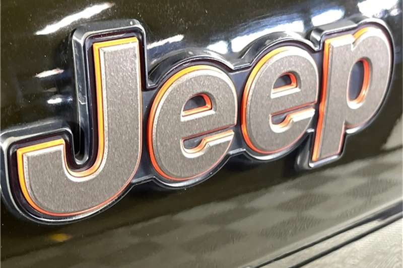  2017 Jeep Cherokee Cherokee 3.2L Limited