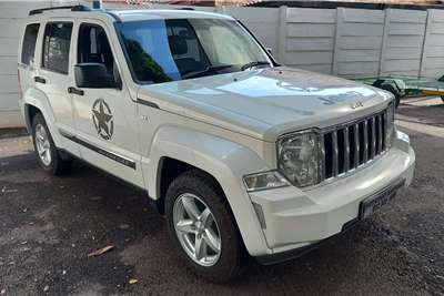  2010 Jeep Cherokee Cherokee 3.7L Limited