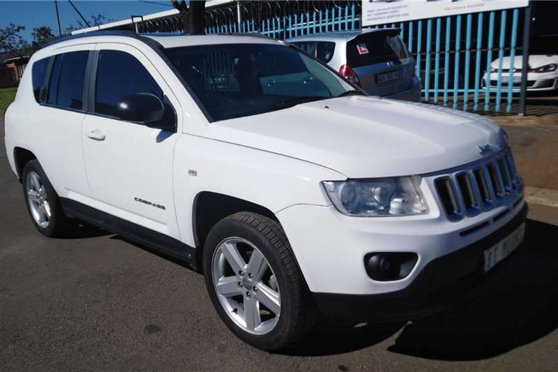 Used 2013 Jeep Compass 2.0L Limited auto