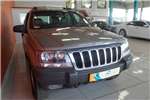  2000 Jeep Laredo 