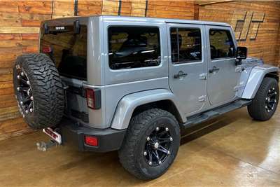  2013 Jeep Wrangler Wrangler Unlimited 3.6L Sahara