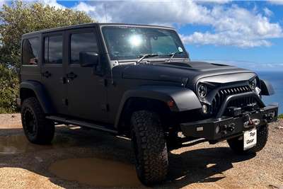 Used 2016 Jeep Wrangler Unlimited 3.6L Sahara