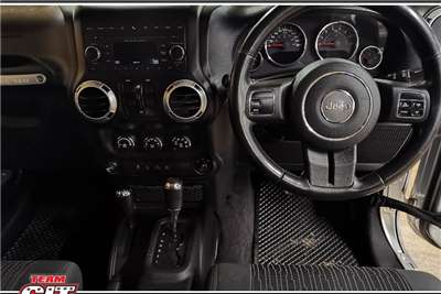  2011 Jeep Wrangler Wrangler Unlimited 3.8L Rubicon