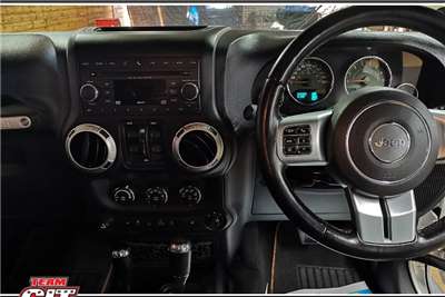  2011 Jeep Wrangler Wrangler Unlimited 3.8L Sahara