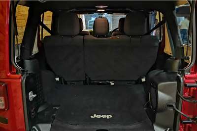  2012 Jeep Wrangler Unlimited WRANGLER UNLTD SAHARA 3.6L V6 A/T