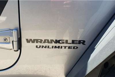 Used 2015 Jeep Wrangler Unlimited WRANGLER UNLTD SAHARA 3.6L V6 A/T