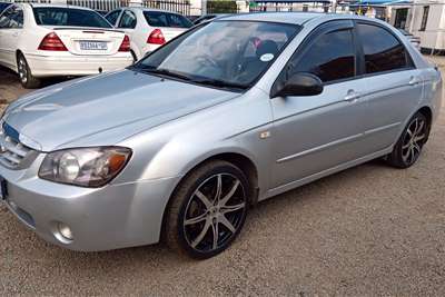  2006 Kia Cerato Cerato sedan 1.6 EX