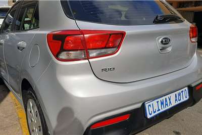  2017 Kia Rio Rio 1.4 4-door