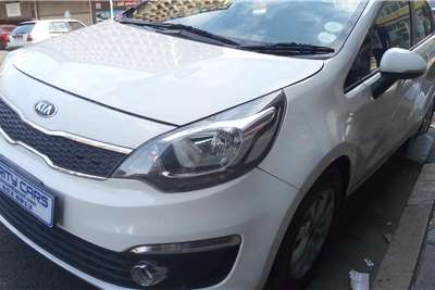  2015 Kia Rio Rio 1.4 4-door high-spec automatic