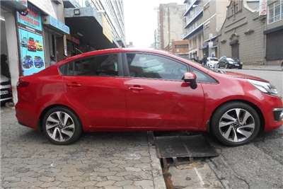  2015 Kia Rio Rio 1.4 5-door automatic