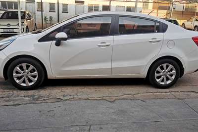  2014 Kia Rio Rio 1.4 5-door high-spec