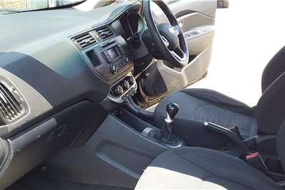  2013 Kia Rio Rio sedan 1.2