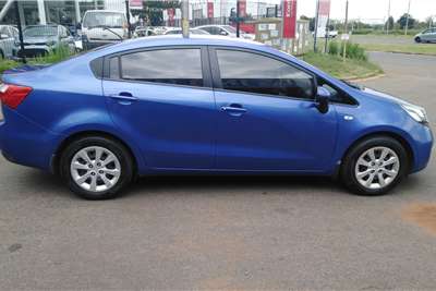  2014 Kia Rio Rio sedan 1.2