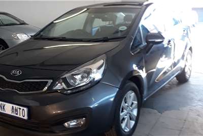  2014 Kia Rio Rio sedan 1.4