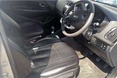  2017 Kia Rio Rio sedan 1.4