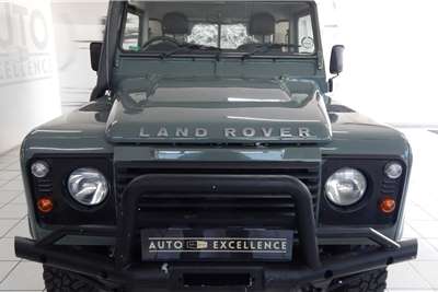  2015 Land Rover Defender Defender 110 TD high-capacity pick-up E