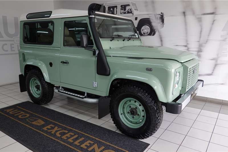 Used 2016 Land Rover Defender 90 TD station wagon Heritage Edition