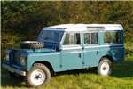  1972 Land Rover Defender station wagon 