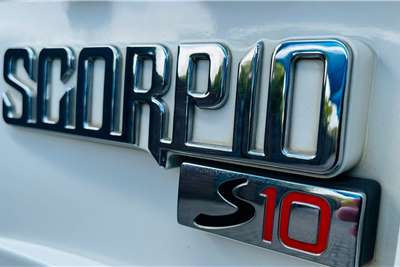  2017 Mahindra Scorpio Scorpio 2.2CRDe S10 4x4