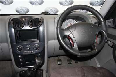  2012 Mahindra Scorpio Pik-up Scorpio Pik-up 2.2CRDe double cab