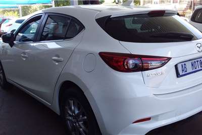  2017 Mazda 3 CX-3 2.0 Active