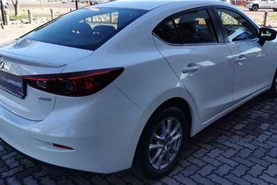  2015 Mazda 3 Mazda3 sedan 2.0 Individual