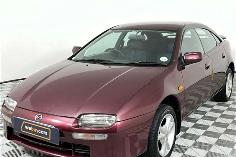 Mazda Astina 1999