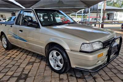 Used 2000 Mazda Rustler 335i coupé Exclusive DCT