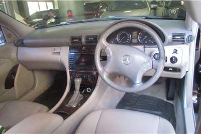  2004 Mercedes Benz 180C 