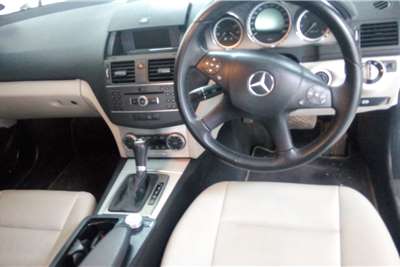  2011 Mercedes Benz 220B 