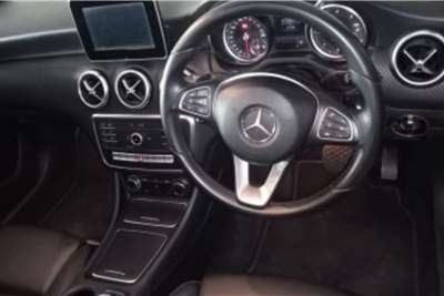  2016 Mercedes Benz 220D 