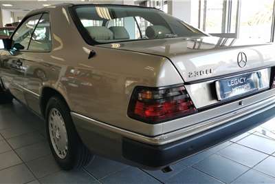  1990 Mercedes Benz 230CE 