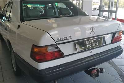  1989 Mercedes Benz 300E 