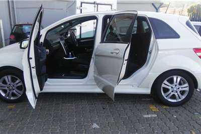  2011 Mercedes Benz B-Class B200 A/T (W247)