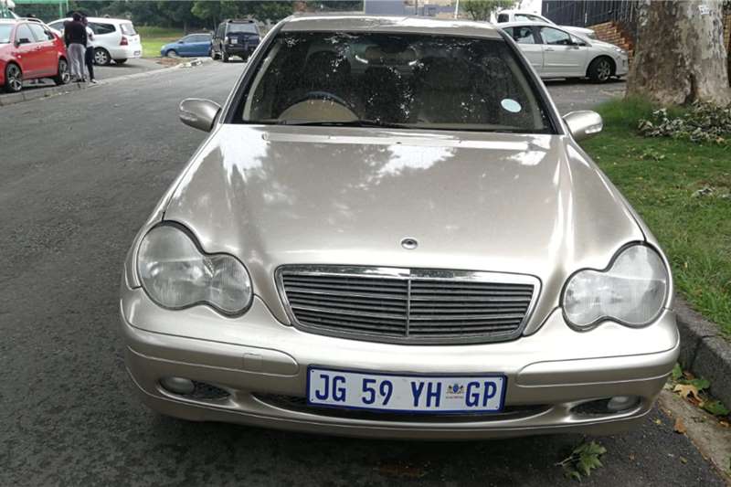 Mercedes Benz C Class C180 auto 2001