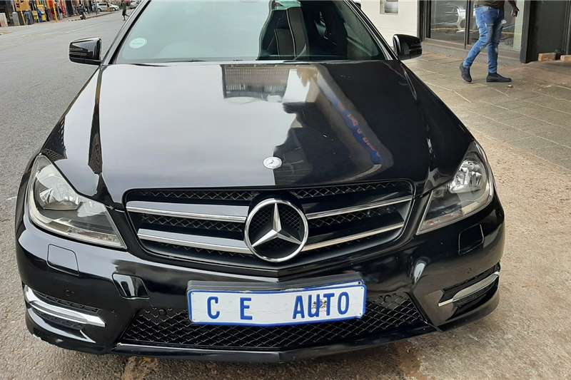 Mercedes Benz C Class C180 coupe auto 2012