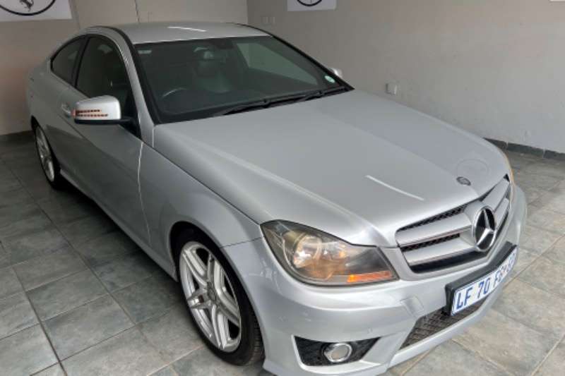 Mercedes Benz C Class C180 coupe auto 2012