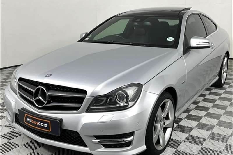 Mercedes Benz C Class C180 coupé auto 2015