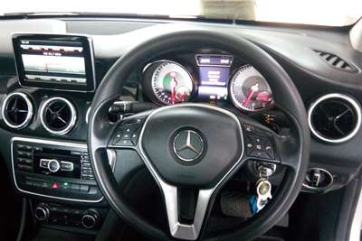  2014 Mercedes Benz C Class C200 auto