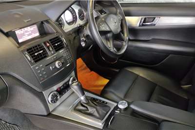  2009 Mercedes Benz C Class C200 Kompressor Classic Touchshift