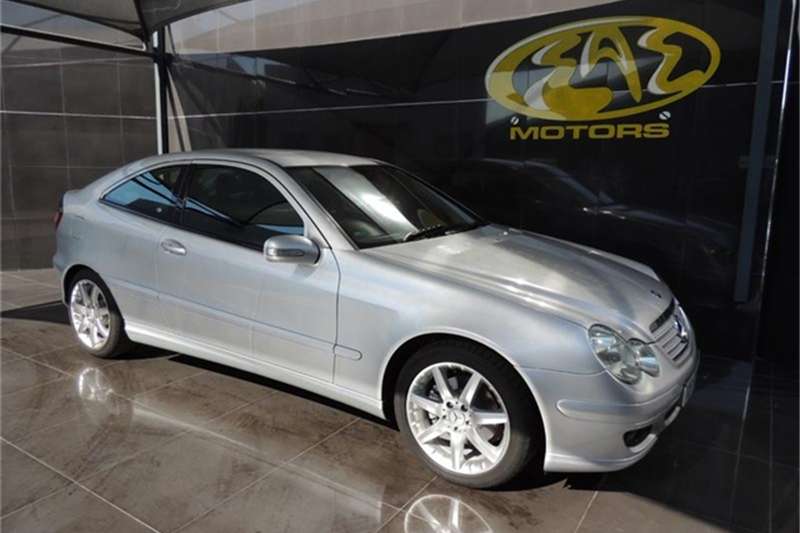 Mercedes Benz C Class C230 V6 Sports Coupé Evolution 7G-Tronic 2006