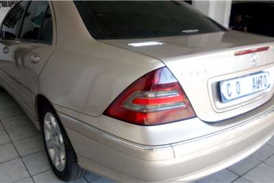  2004 Mercedes Benz C Class 