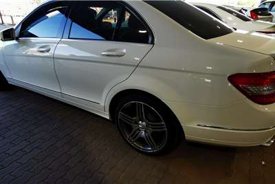  2011 Mercedes Benz C-Class sedan C300 AVANTGARDE A/T