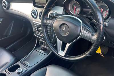  2014 Mercedes Benz CLA CLA200 A/T