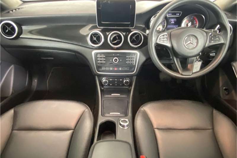  2015 Mercedes Benz CLA CLA200 auto