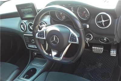  2017 Mercedes Benz CLA 