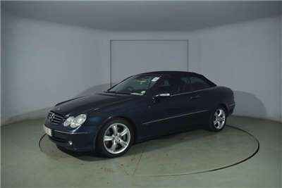  2004 Mercedes Benz CLK 