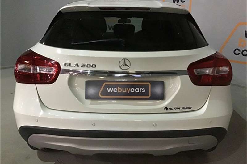 Mercedes Benz GLA 200 2014