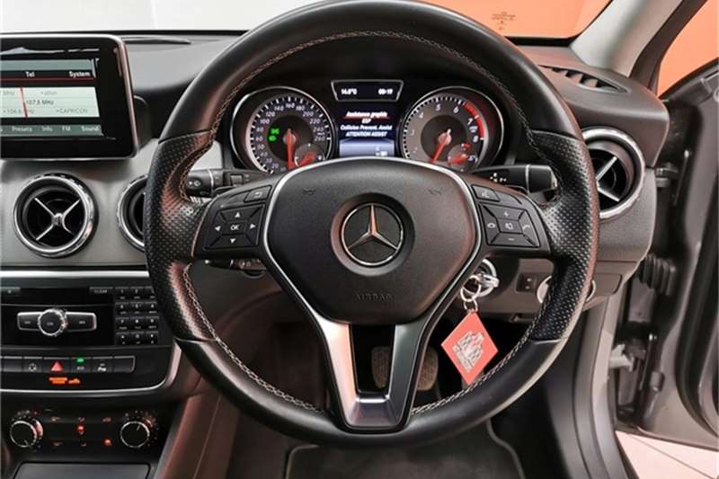 2015 Mercedes Benz GLA 200 auto